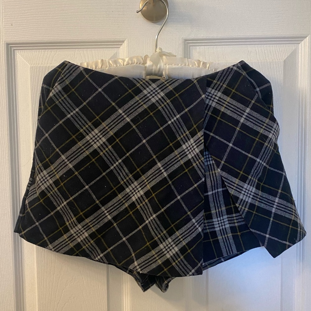 Forever 21 Women’s Plaid Skort